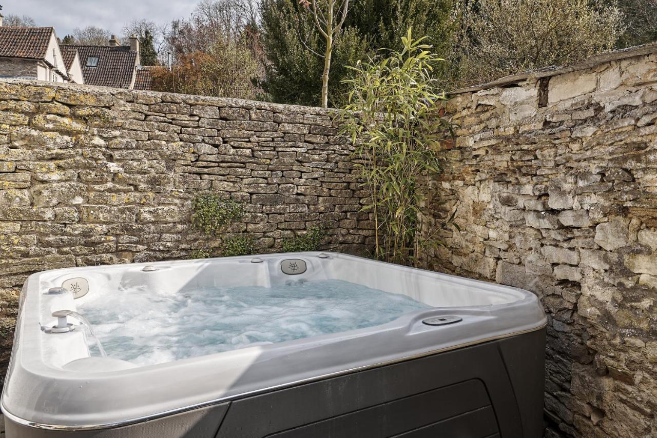 Luxury Cotswolds Cottage Optional Hot Tub, كاسل كومب المظهر الخارجي الصورة